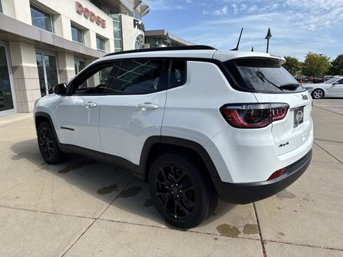 New 2026 Jeep Compass Latitude image 7