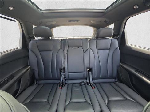 Used 2020 Audi Q7 2.0T Premium Plus w/ Premium Plus Package image 16