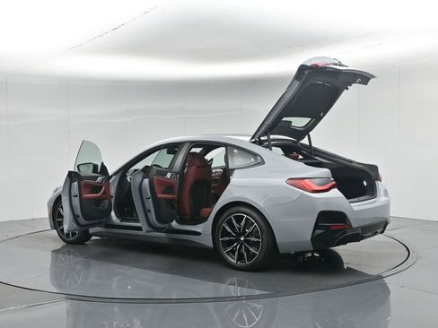 Used 2025 BMW i4 eDrive40 w/ M Sport Package image 36