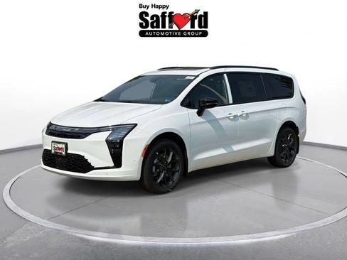 New 2027 Chrysler Pacifica Limited w/ Family Tech Group AWD/4WD image 1