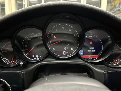 Used 2012 Porsche Panamera 4 image 39