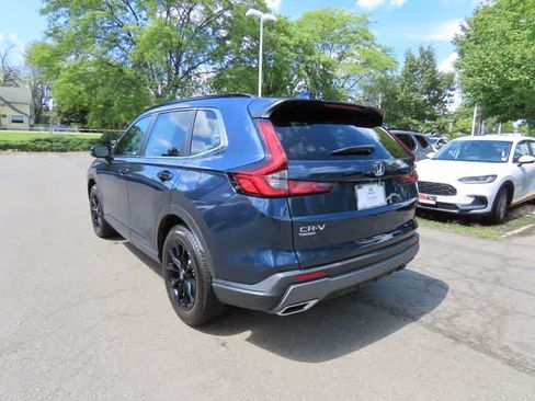 Used 2025 Honda CR-V Sport image 4