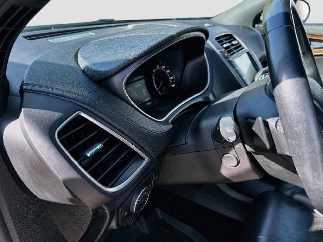 Used 2017 Lincoln MKX Reserve w/ Luxury Package AWD/4WD image 9