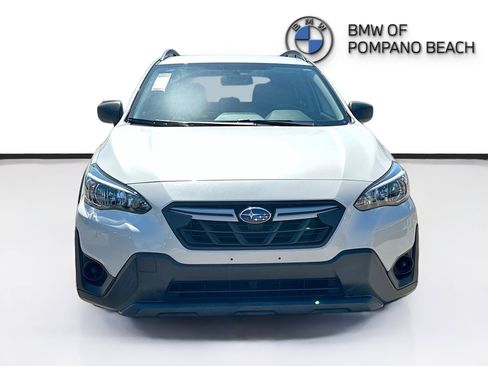 Used 2023 Subaru Crosstrek 2.0i AWD/4WD image 2