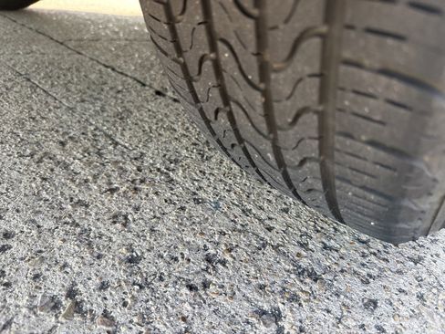 Used 2022 Toyota Corolla LE image 7