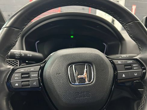 Used 2024 Honda Civic Sport image 28