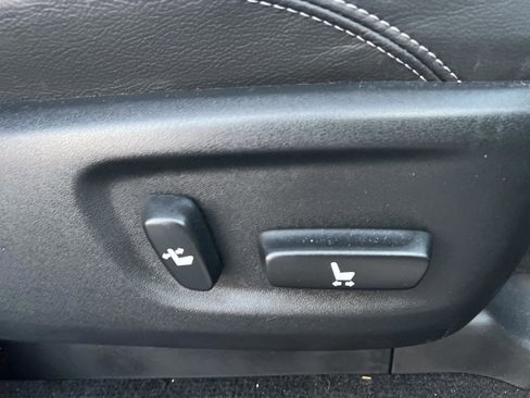 Used 2020 Toyota 4Runner Nightshade w/ Phone Cable & Charge Package image 27