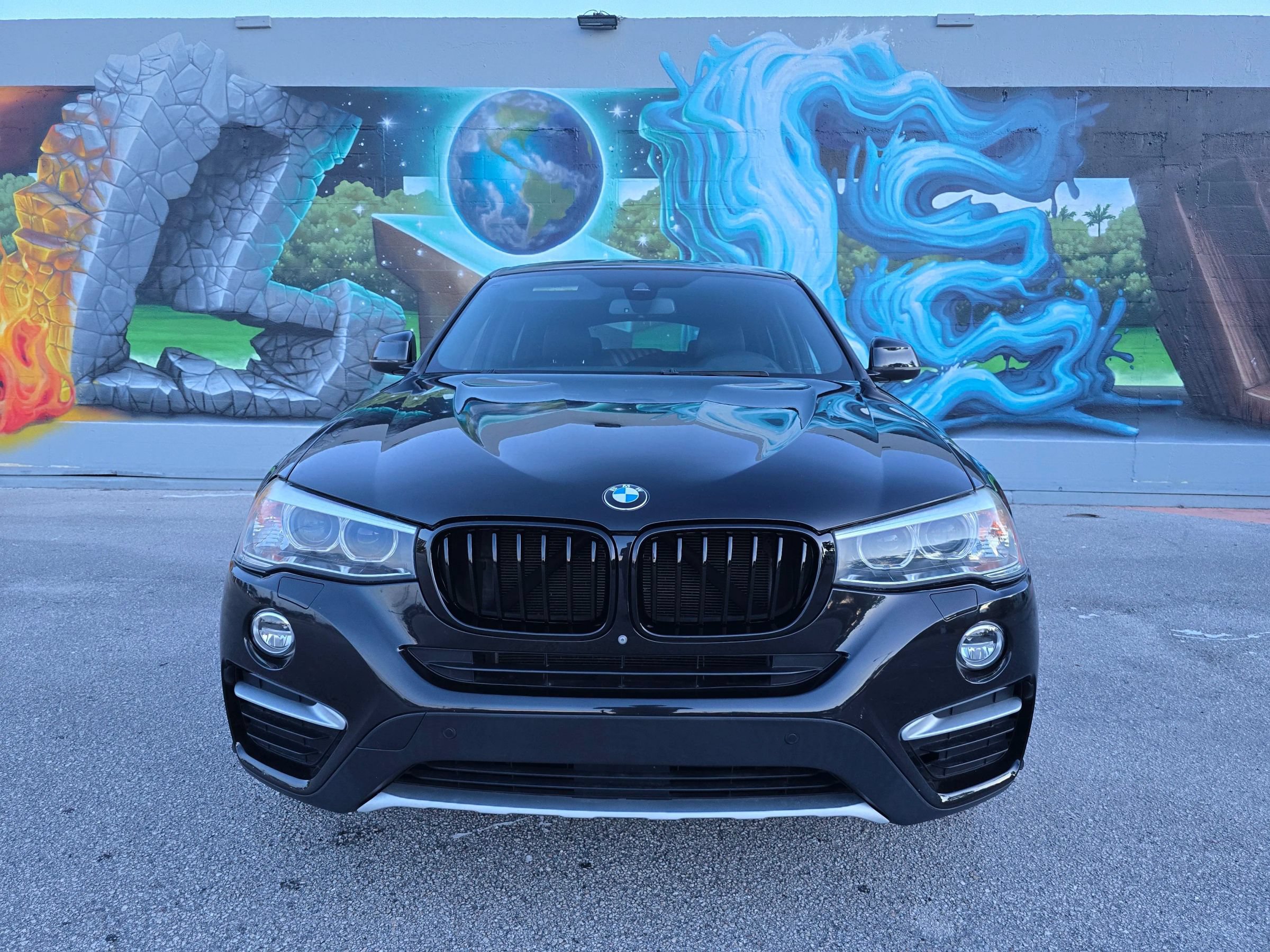 Used 2018 BMW X4 xDrive28i AWD/4WD image 3
