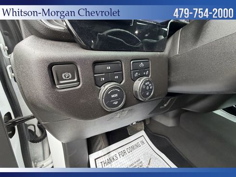 Used 2024 Chevrolet Silverado 2500 LT AWD/4WD image 18