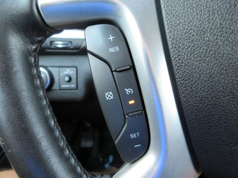 Used 2015 Chevrolet Traverse LT FWD image 26