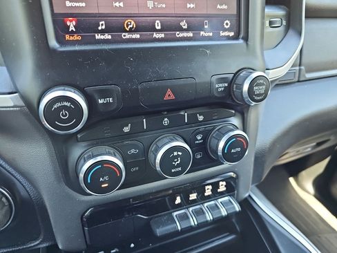 Used 2019 RAM 1500 Big Horn AWD/4WD image 23