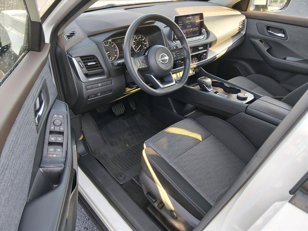 Used 2023 Nissan Rogue SV AWD/4WD image 10