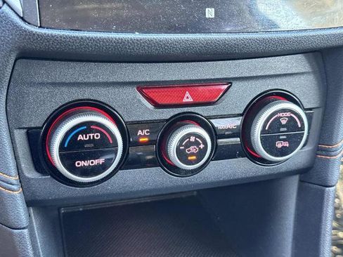 Used 2020 Subaru Crosstrek 2.0i Limited w/ Moonroof Package w/Navigation image 14