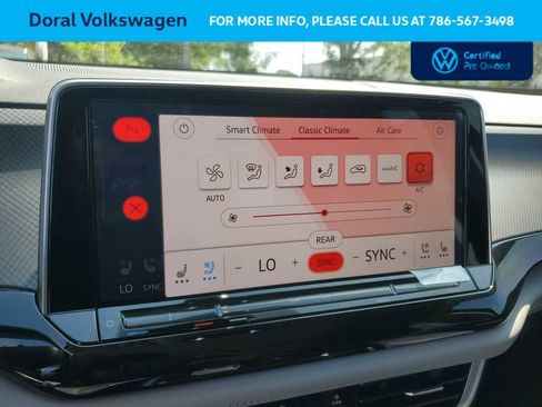 Used 2024 Volkswagen Atlas Peak Edition SE AWD/4WD image 24