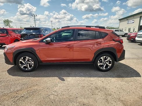 Used 2025 Subaru Crosstrek 2.5i Premium AWD/4WD image 6