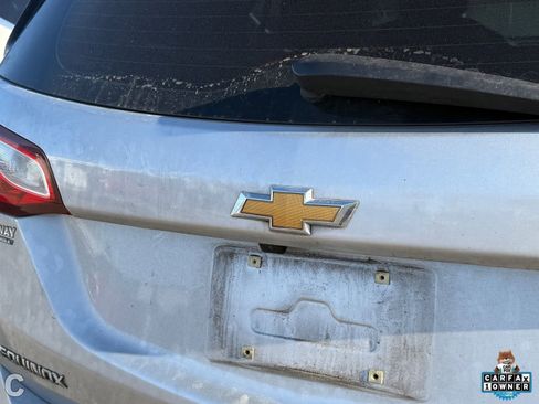 Used 2021 Chevrolet Equinox LS image 9