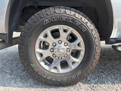 Used 2019 RAM 3500 Laramie AWD/4WD image 11