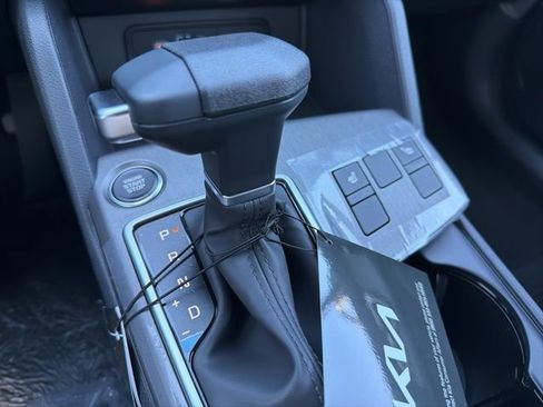 New 2026 Kia Sportage X-Line w/ X-Line Technology Package AWD/4WD image 24