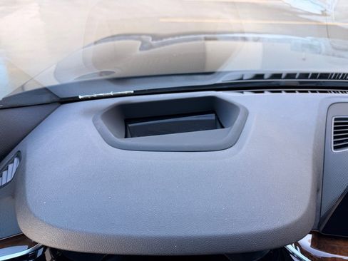 Used 2017 BMW 530i xDrive w/ Premium Package image 27