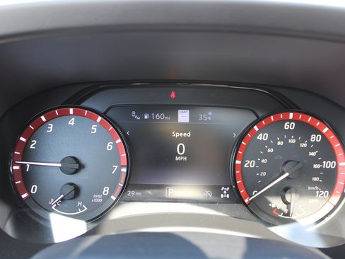 Used 2025 Nissan Frontier PRO-4X w/ Pro Premium Package AWD/4WD image 10