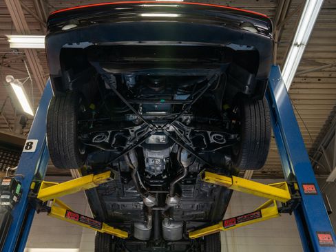 Used 1987 Ford Mustang GT RWD image 18