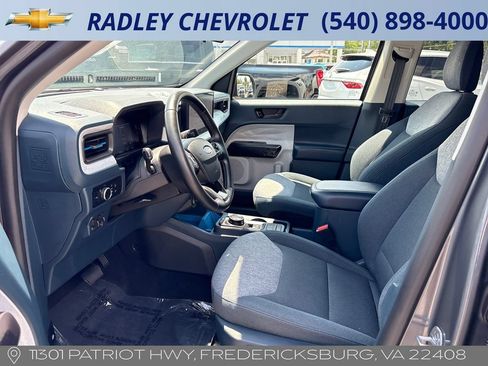 Used 2025 Ford Maverick XLT w/ XLT Luxury Package AWD/4WD image 3