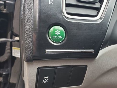 Used 2013 Honda Civic LX image 21