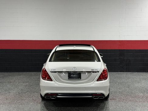 Used 2015 Mercedes-Benz S 63 AMG 4MATIC Sedan w/ Driver Assistance Package image 29