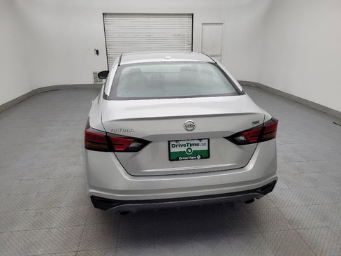 Used 2019 Nissan Altima 2.5 SR w/ SR Premium Package image 6