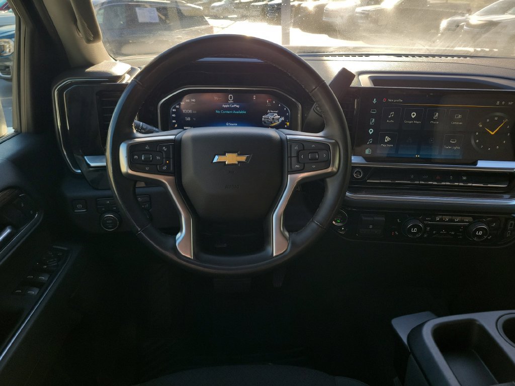 Used 2025 Chevrolet Silverado 2500 LT w/ Convenience Package AWD/4WD image 16