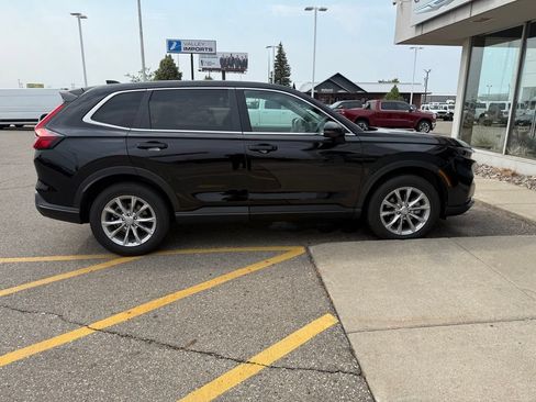 Used 2025 Honda CR-V EX-L image 3