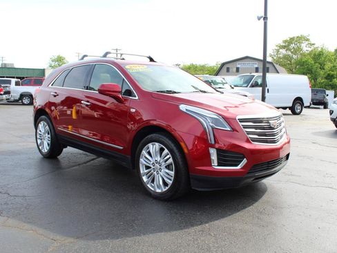Used 2019 Cadillac XT5 Premium Luxury AWD/4WD image 3