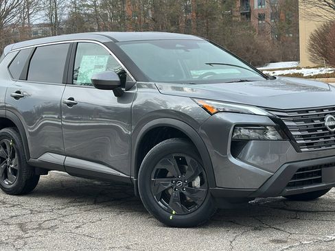 New 2026 Nissan Rogue SV w/ Cold Weather Package AWD/4WD image 1