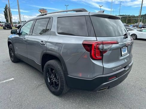 Used 2022 GMC Acadia AT4 w/ Trailering Package AWD/4WD image 4
