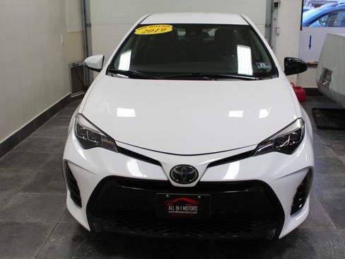 Used 2019 Toyota Corolla SE w/ Body Protection Package image 2