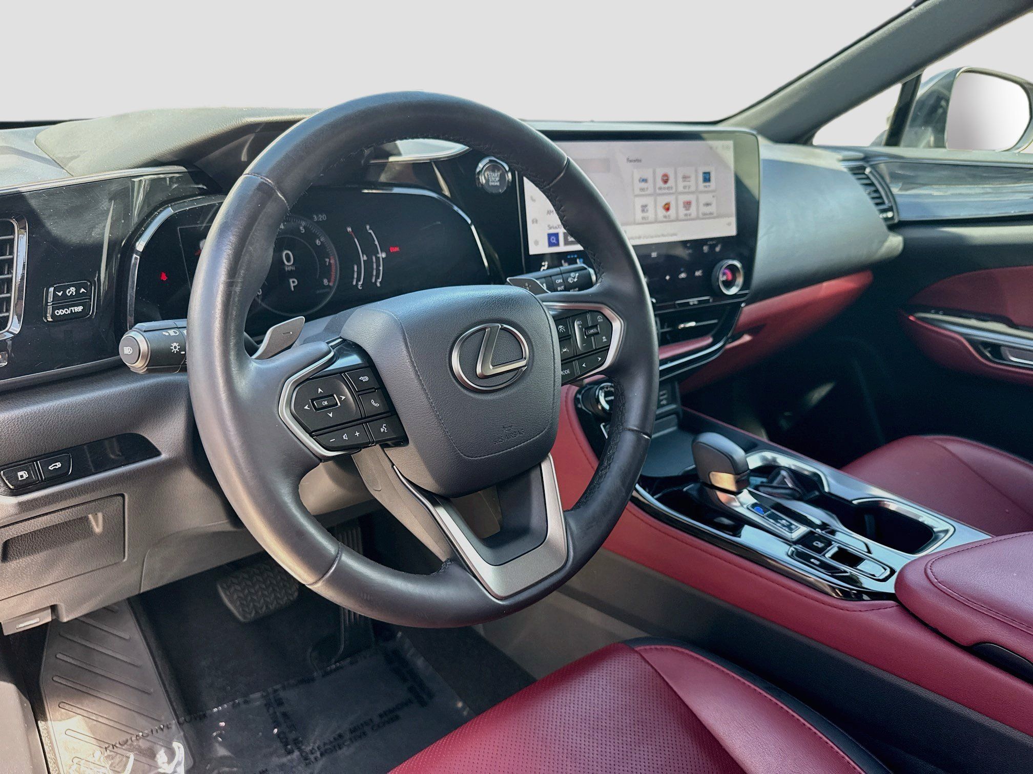 Used 2024 Lexus NX 250 FWD w/ Cold Area Package image 9
