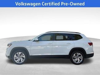Certified 2023 Volkswagen Atlas SE video 2
