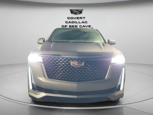 Certified 2023 Cadillac Escalade Premium Luxury image 2
