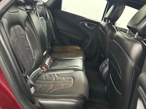 Used 2016 Chrysler 200 S w/ Navigation & Sound Group I image 36