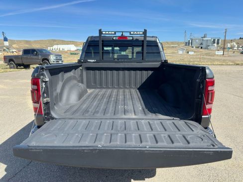 Used 2022 RAM 1500 Limited w/ Body-Colour Bumper Group AWD/4WD image 23