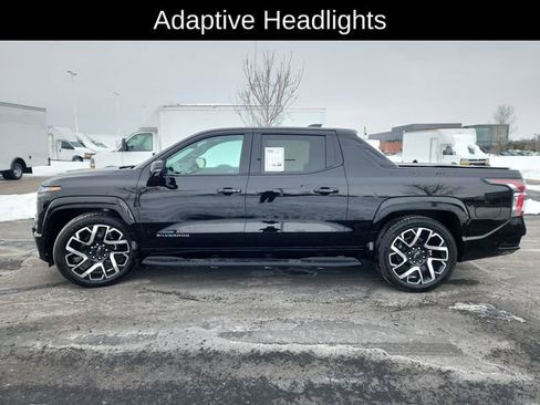 Used 2024 Chevrolet Silverado EV RST image 4