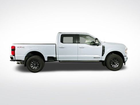 Used 2025 Ford F350 Platinum AWD/4WD image 9
