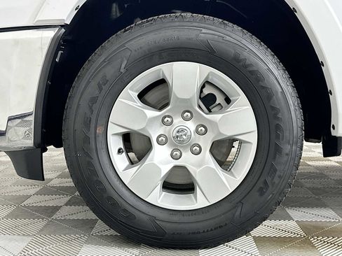 Used 2025 RAM 1500 Big Horn image 28