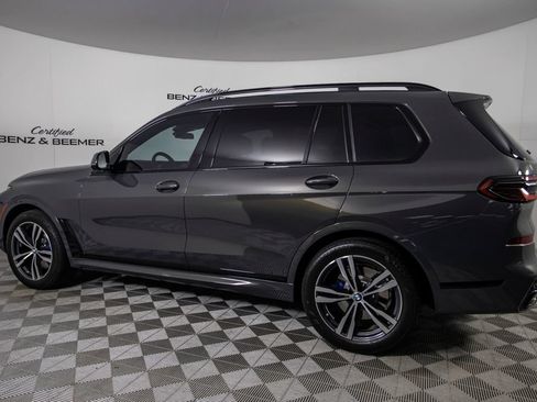 Used 2023 BMW X7 xDrive40i w/ M Sport Package AWD/4WD image 10