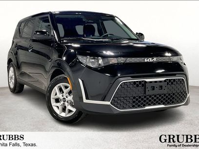 Used 2025 Kia Soul LX