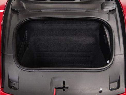 Used 2024 Porsche 911 Carrera S image 18