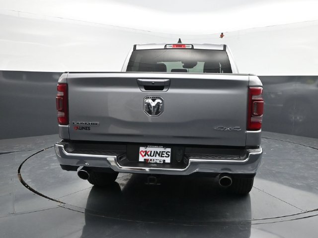 Used 2024 RAM 1500 Laramie AWD/4WD image 8