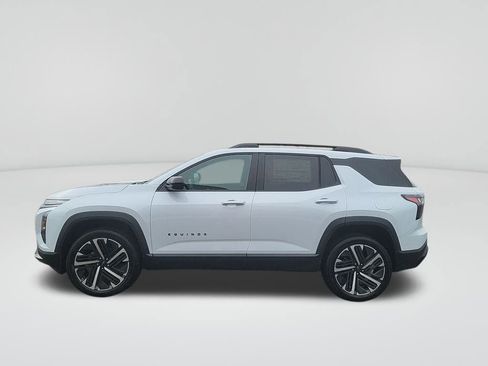 New 2026 Chevrolet Equinox RS w/ Convenience Package III image 2