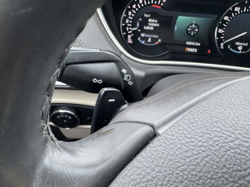 Used 2016 Lincoln MKX Reserve w/ Climate Package image 24