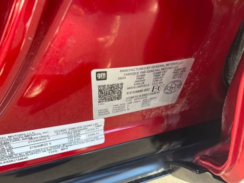 Used 2024 Chevrolet Traverse RS image 28